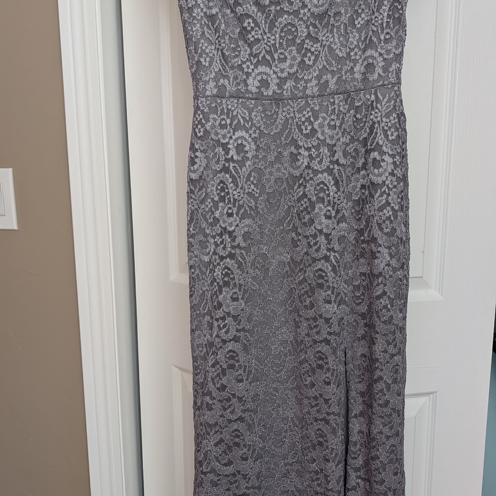 Gray Strapless Dress with Elegant Design